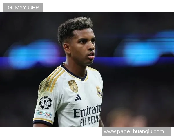 李哥蒙头龙哥跪罗德里戈射门失误姆总意外插足未能得分